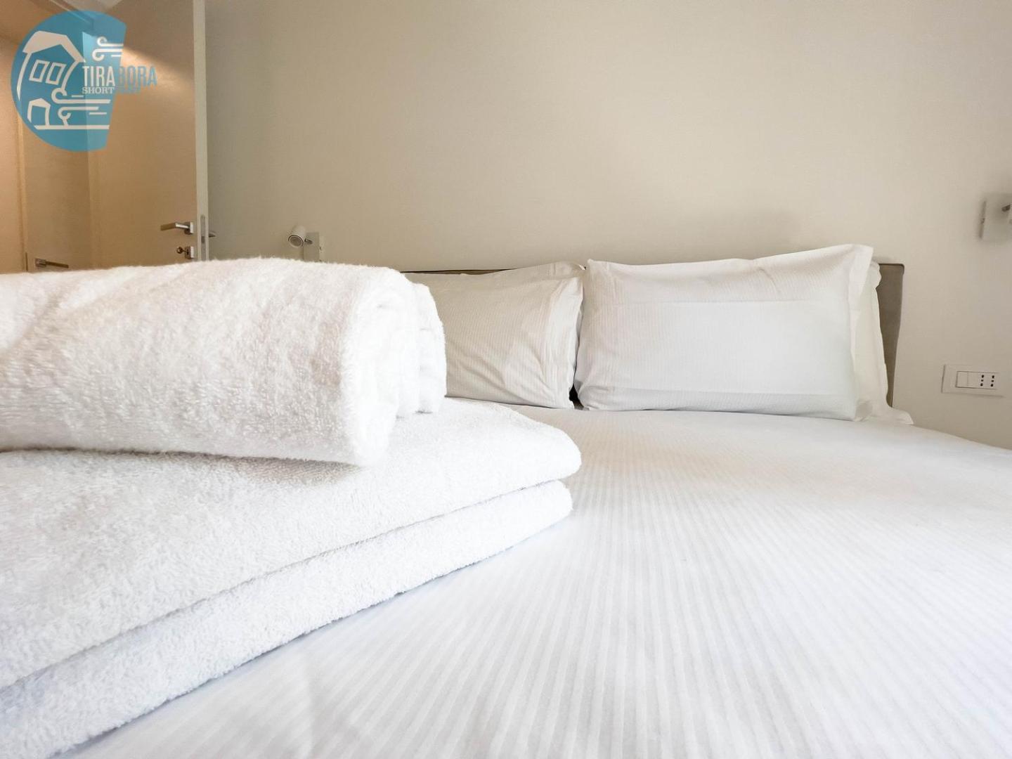 Cavana 10 Tirabora Short Rent トリエステ エクステリア 写真